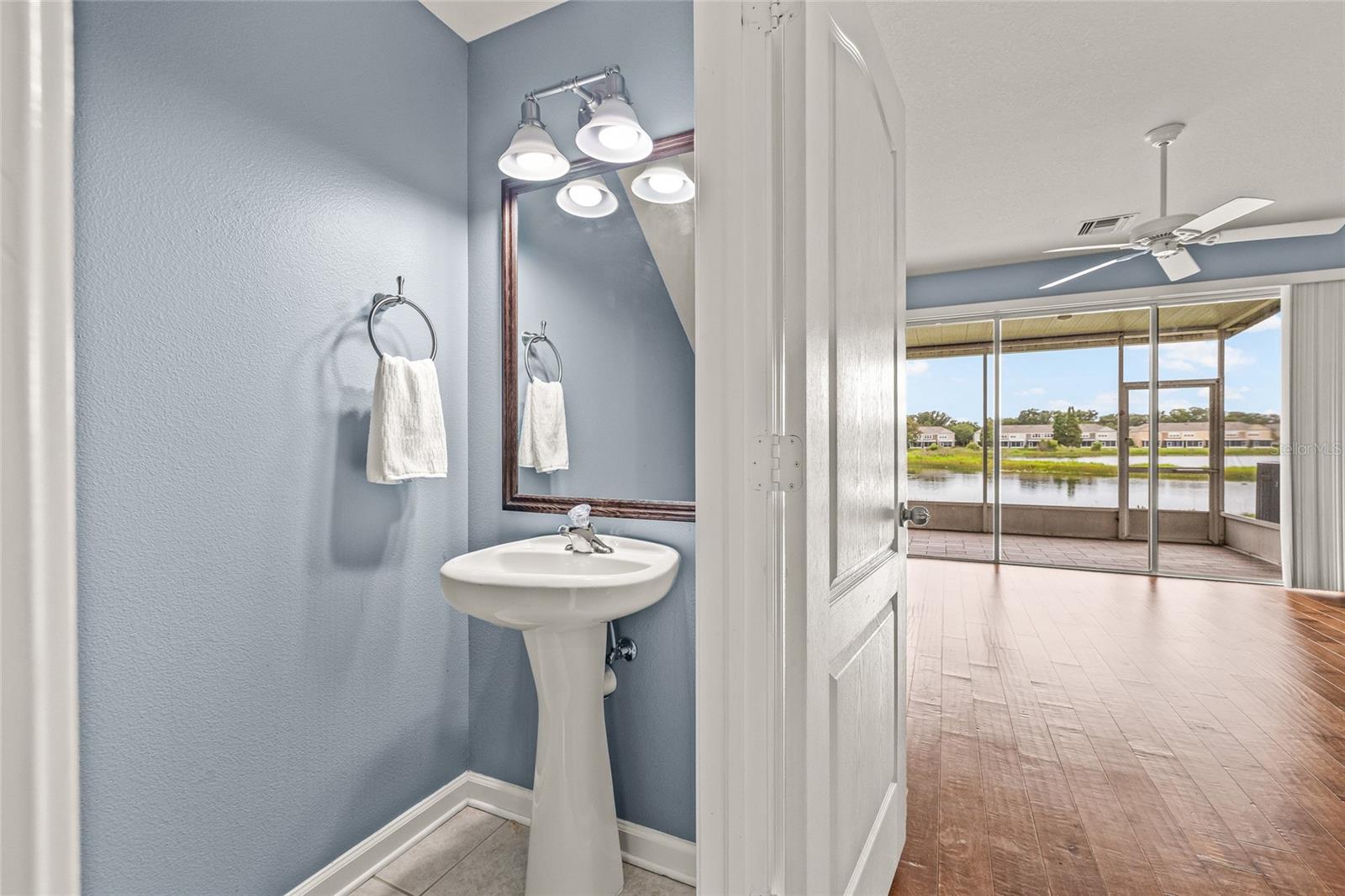 Image 17 of 64 For 4879 Pond Ridge Drive