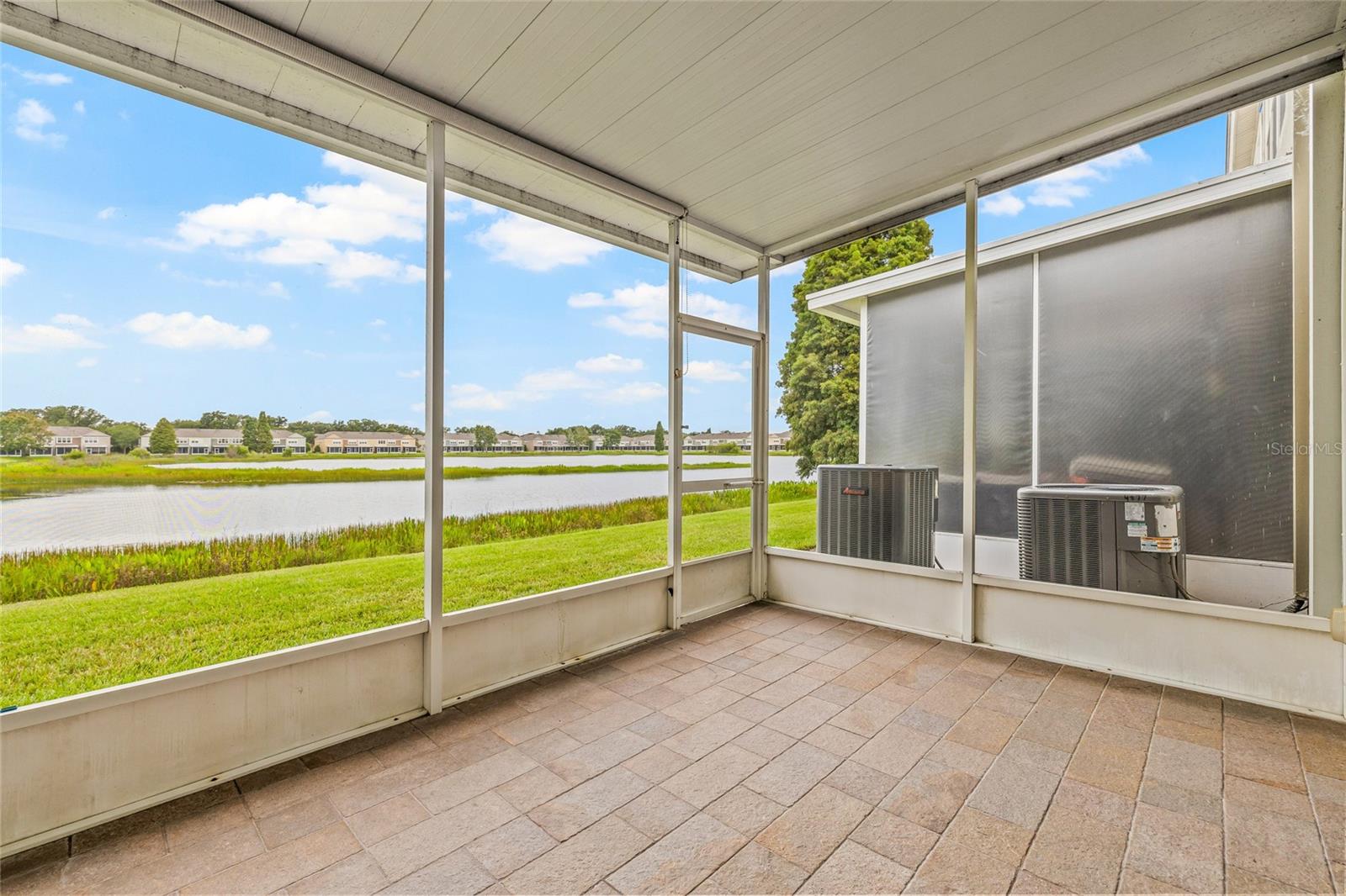 Image 34 of 64 For 4879 Pond Ridge Drive