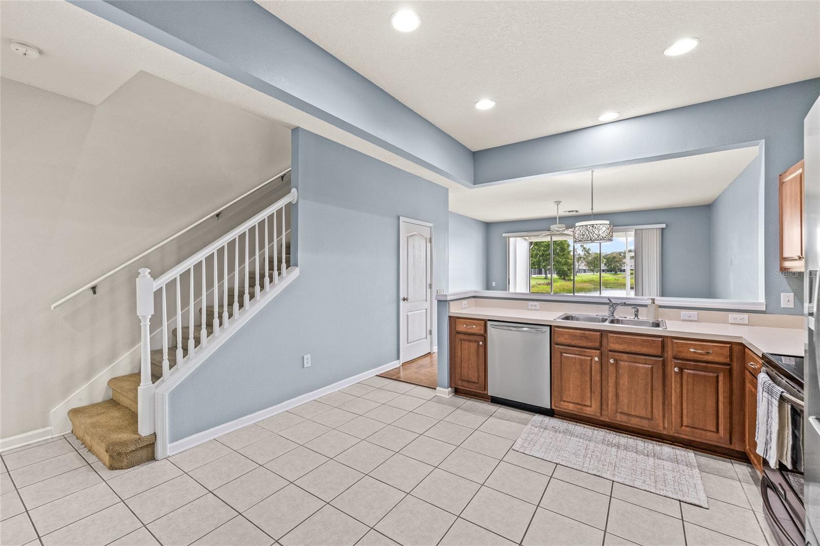 Image 6 of 64 For 4879 Pond Ridge Drive
