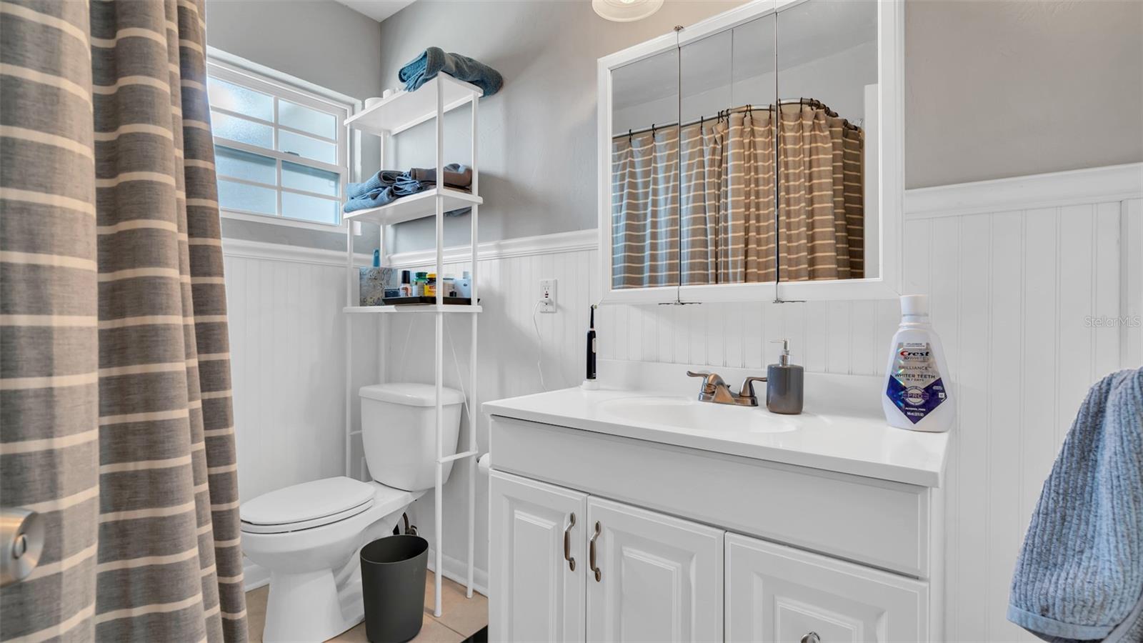 Image 11 of 19 For 1153 54th Avenue N