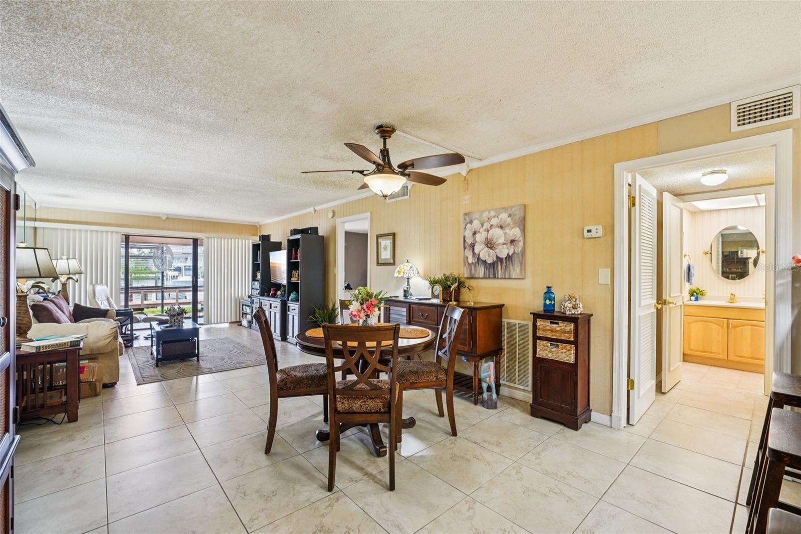 Image 13 of 50 For 4750 Brittany Drive S 24