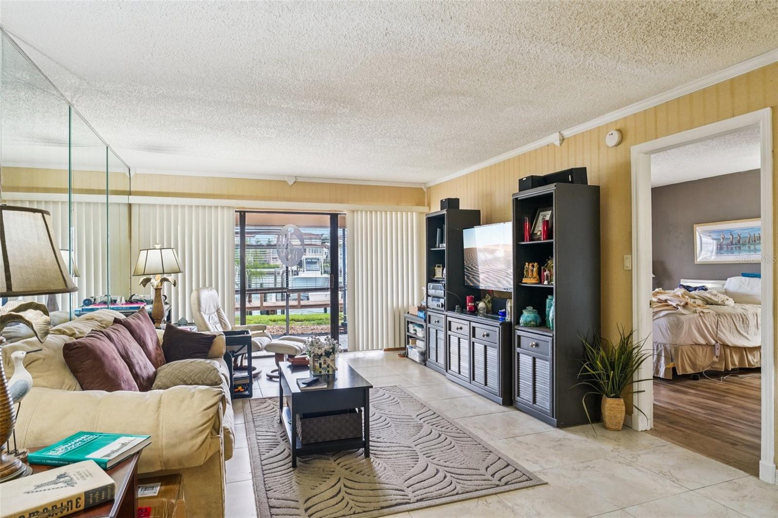 Image 7 of 50 For 4750 Brittany Drive S 24
