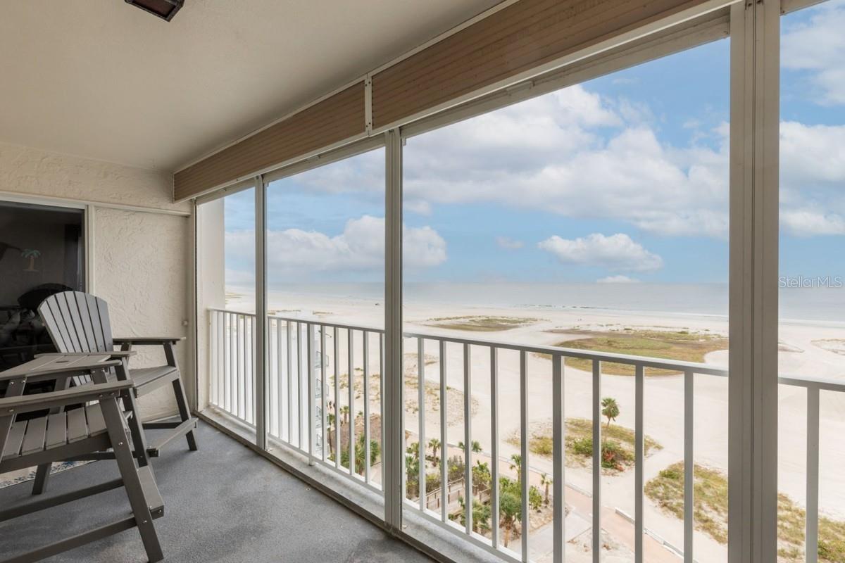 Image 17 of 38 For 11000 Gulf Boulevard 1002