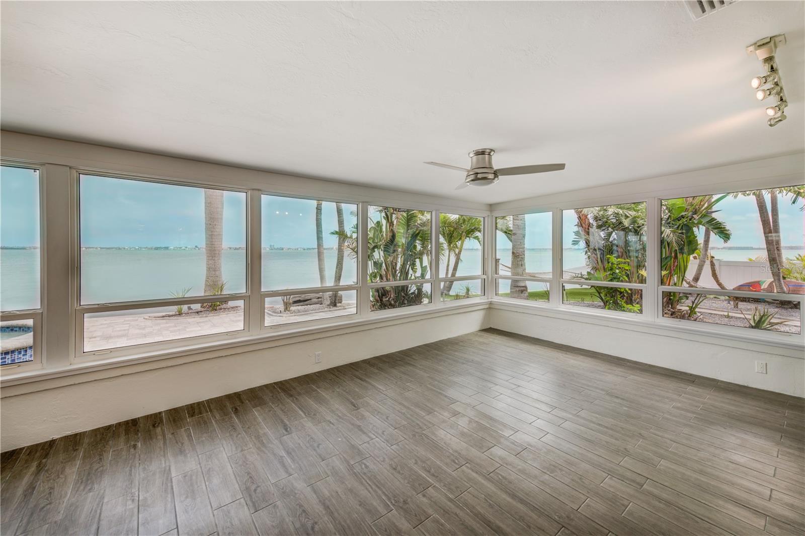 Image 16 of 49 For 980 Boca Ciega Isle Drive