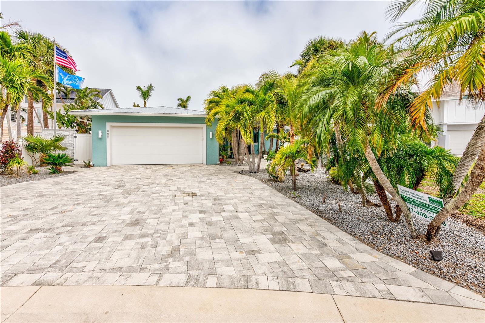 Image 2 of 49 For 980 Boca Ciega Isle Drive