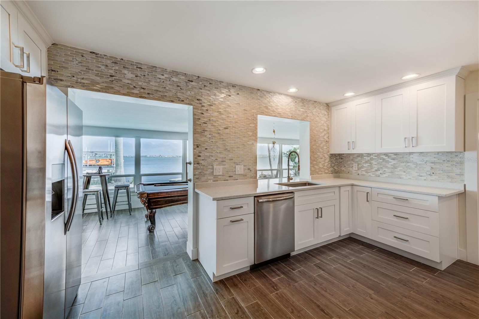Image 4 of 49 For 980 Boca Ciega Isle Drive