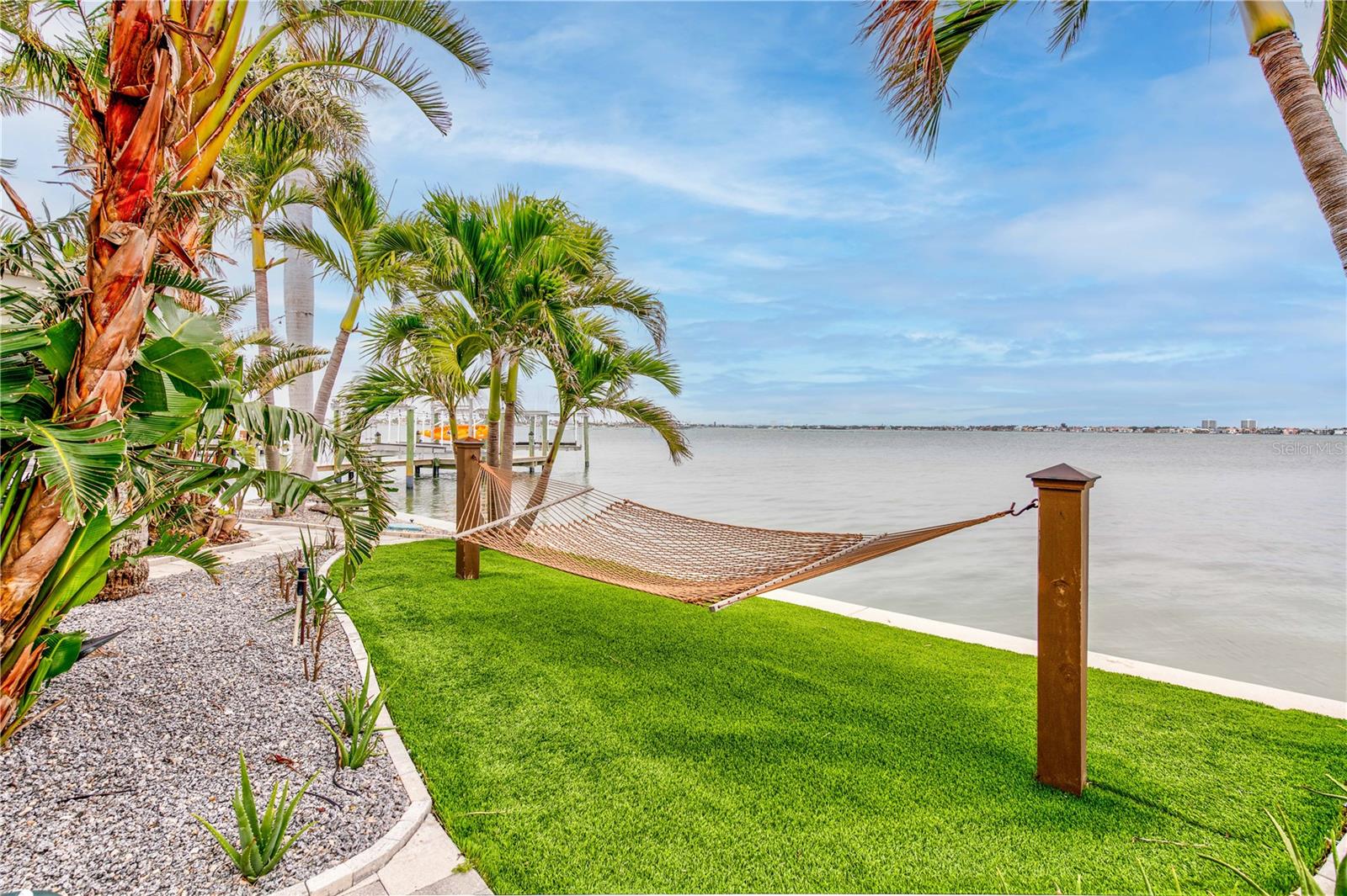 Image 42 of 49 For 980 Boca Ciega Isle Drive
