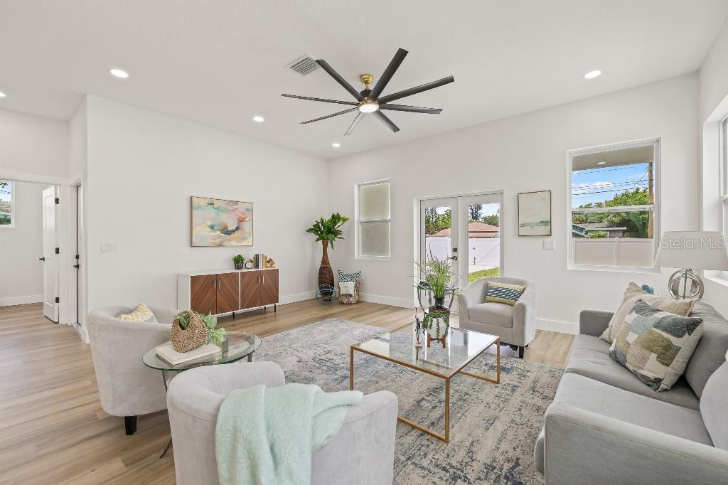 Image 15 of 45 For 1661 29th Avenue N