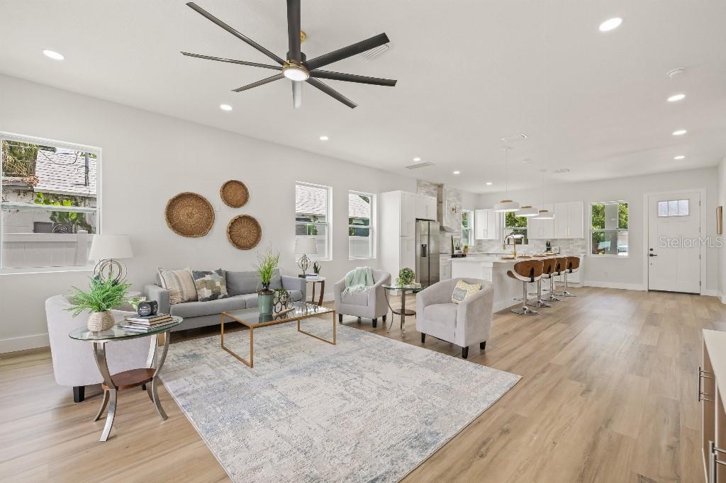 Image 17 of 45 For 1661 29th Avenue N