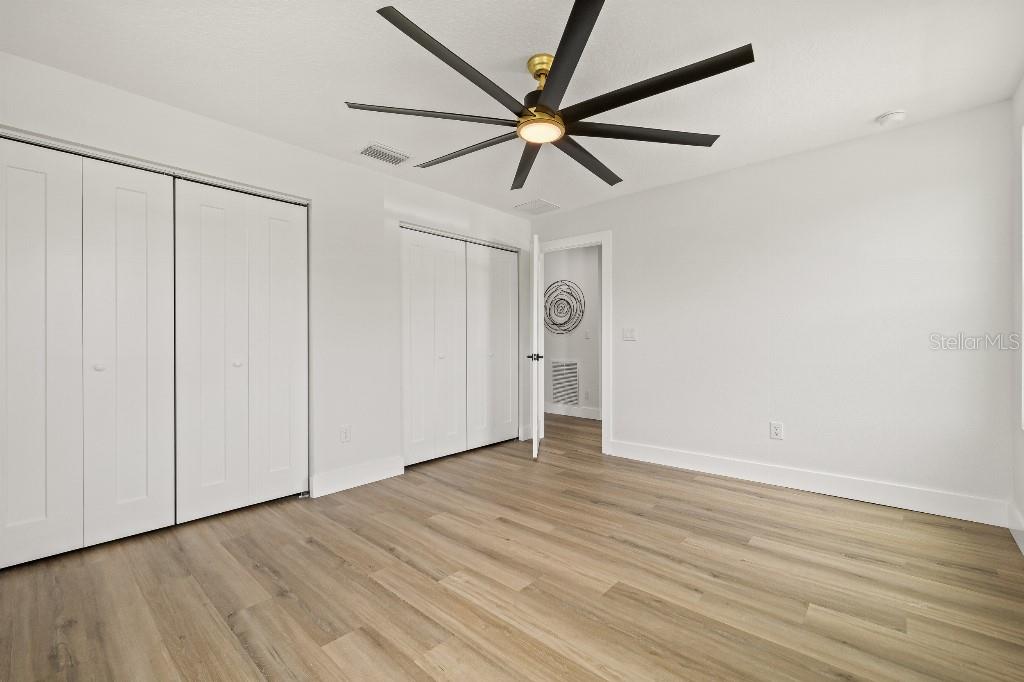 Image 36 of 45 For 1661 29th Avenue N