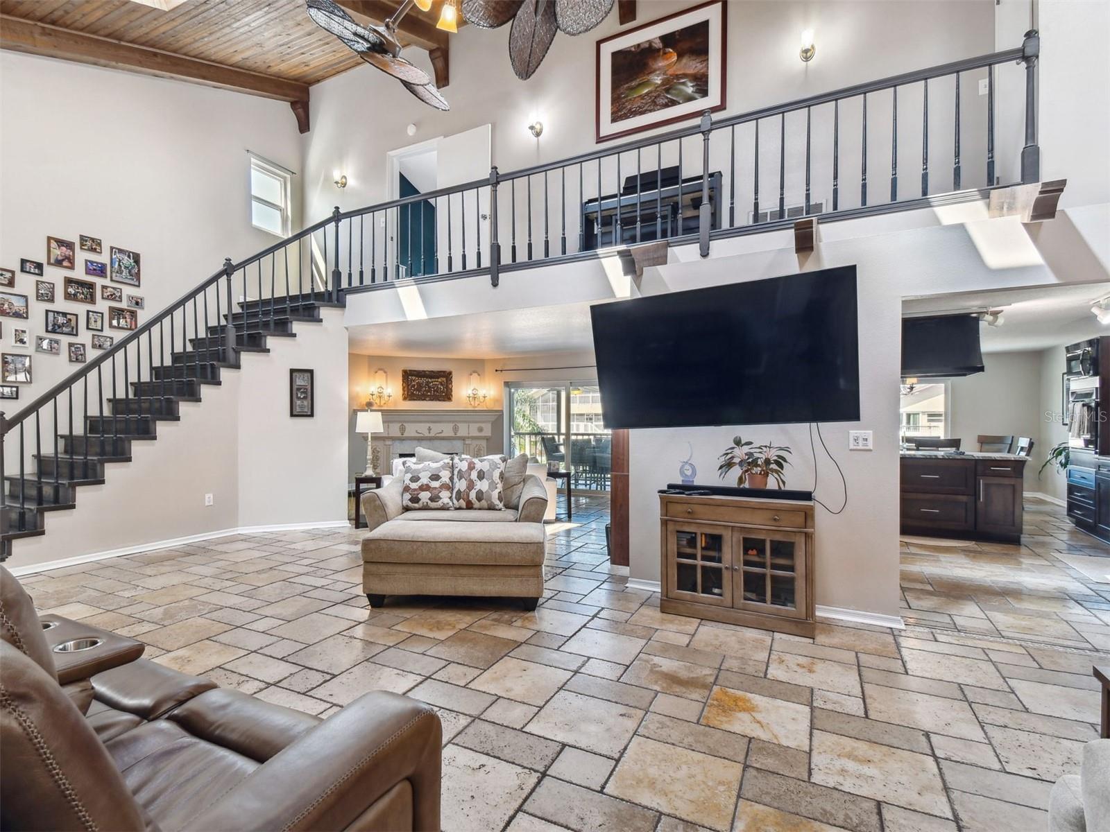 Image 11 of 98 For 6241 Bayside Drive