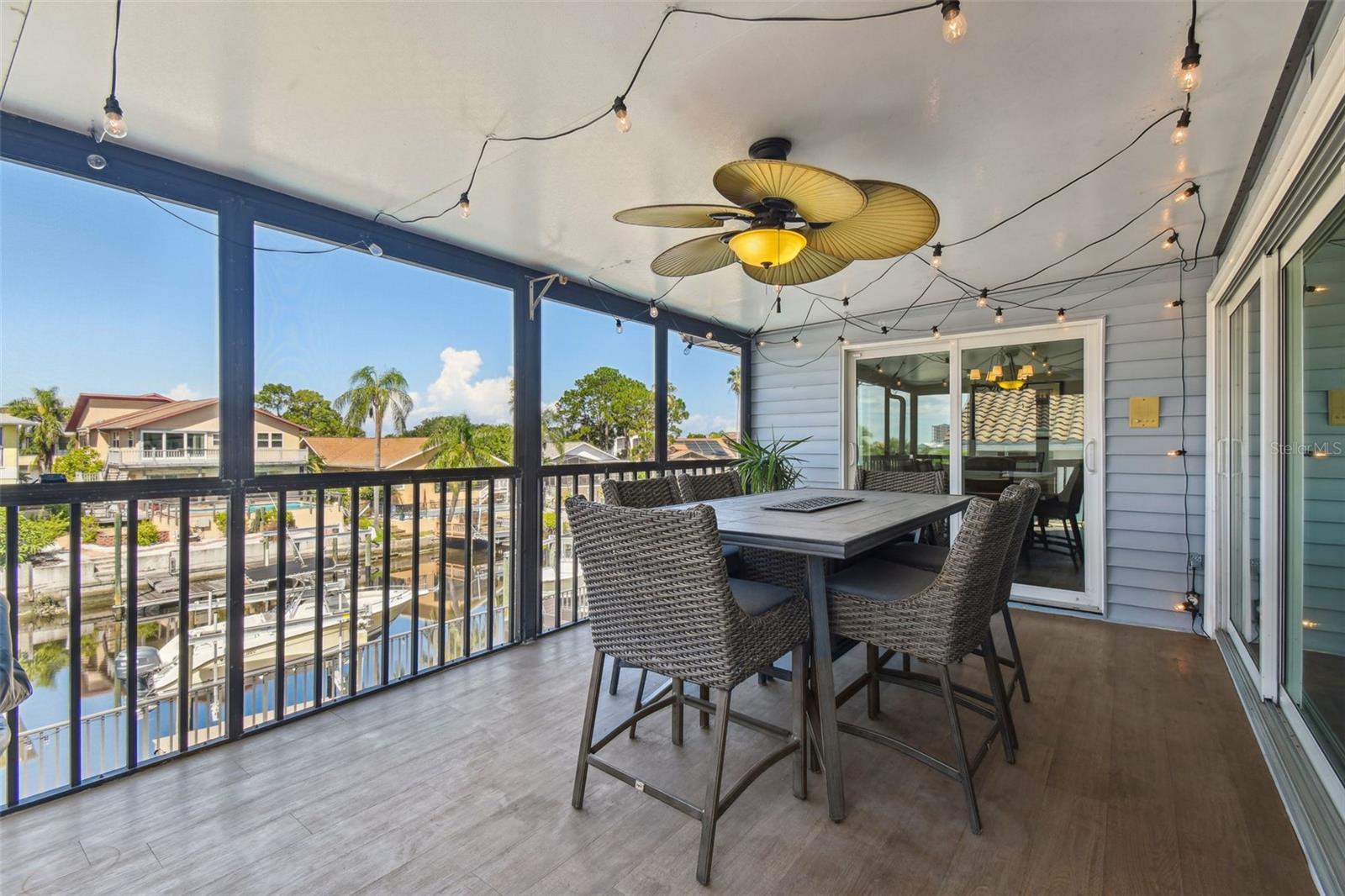 Image 17 of 98 For 6241 Bayside Drive