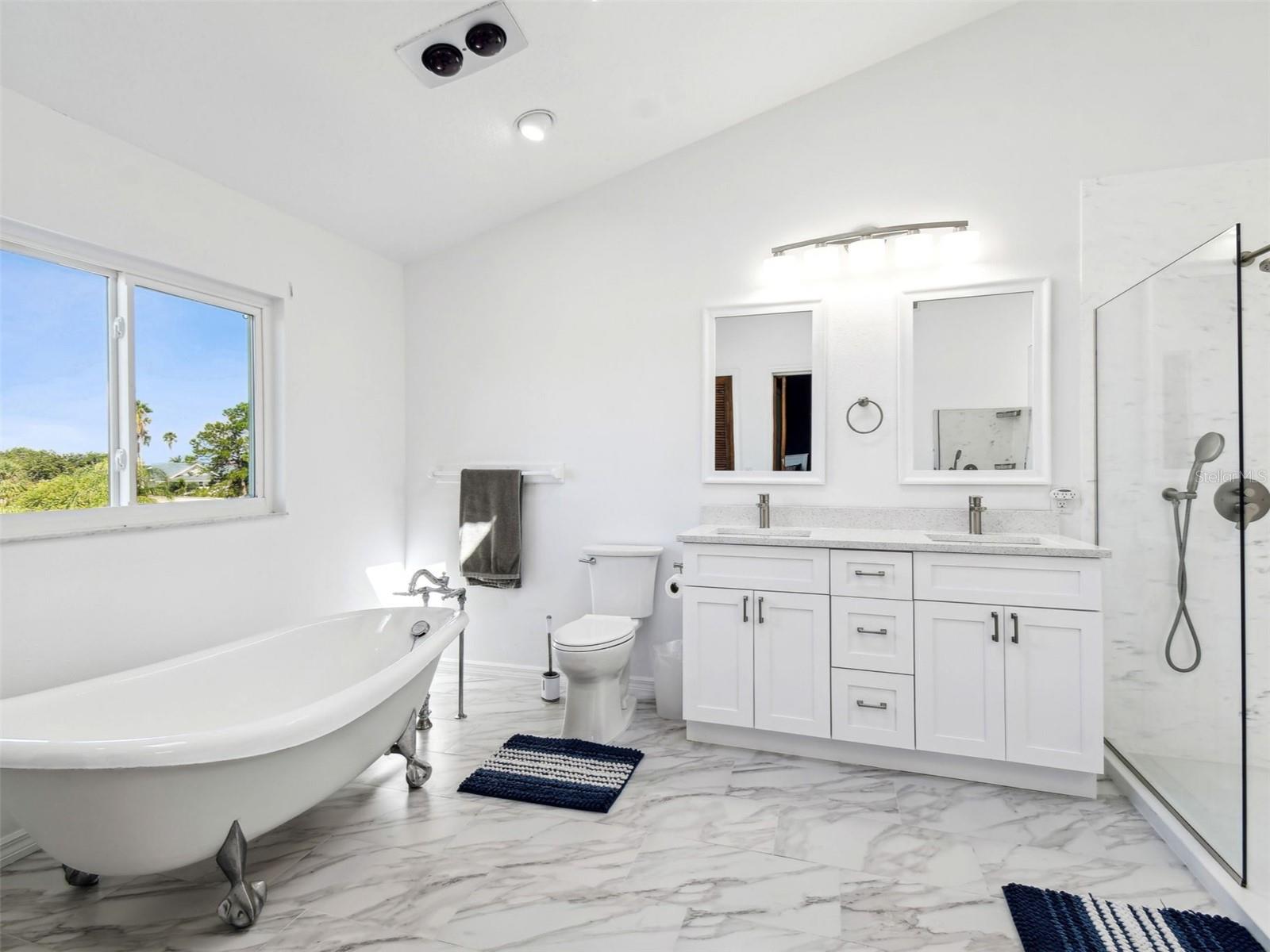 Image 38 of 98 For 6241 Bayside Drive