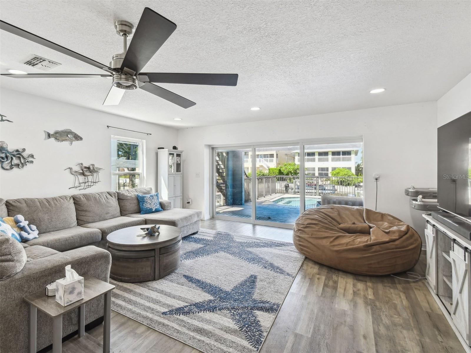 Image 41 of 98 For 6241 Bayside Drive