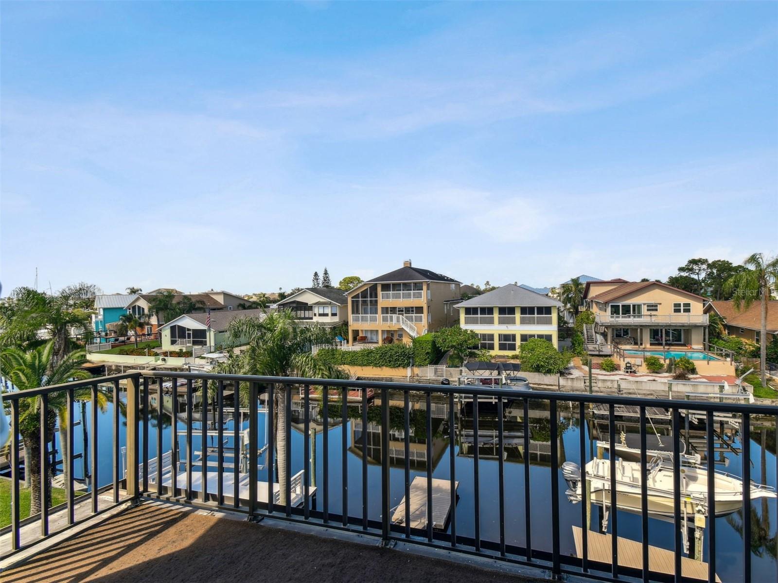 Image 53 of 98 For 6241 Bayside Drive