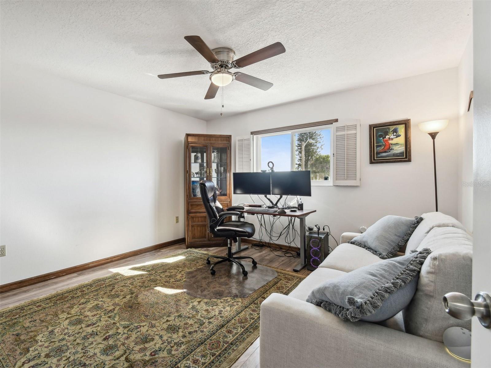 Image 58 of 98 For 6241 Bayside Drive