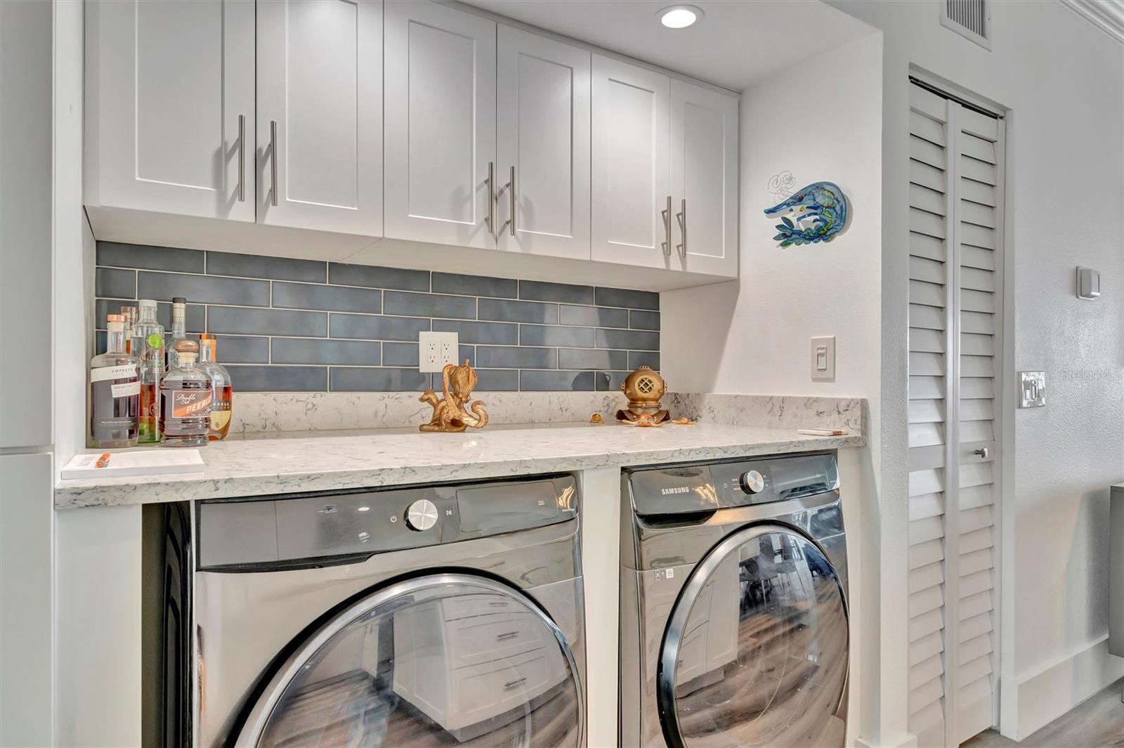 Image 13 of 74 For 1586 Gulf Boulevard 2401