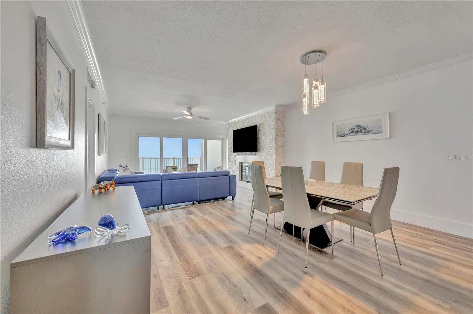 Image 19 of 74 For 1586 Gulf Boulevard 2401
