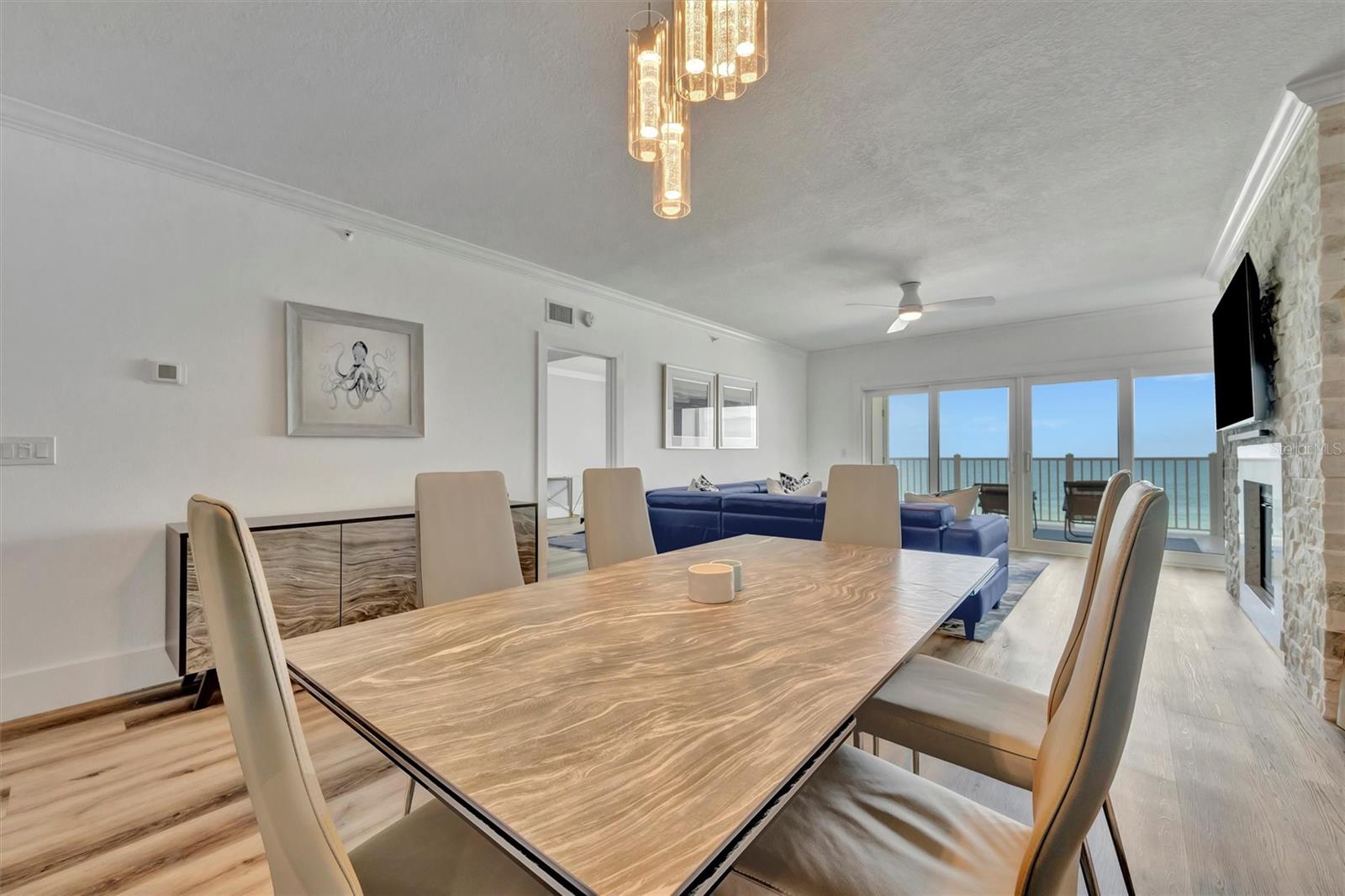 Image 22 of 74 For 1586 Gulf Boulevard 2401