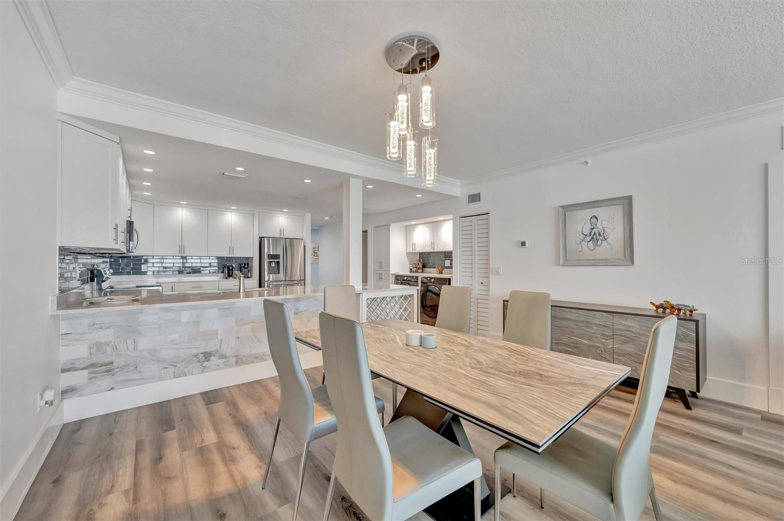 Image 24 of 74 For 1586 Gulf Boulevard 2401