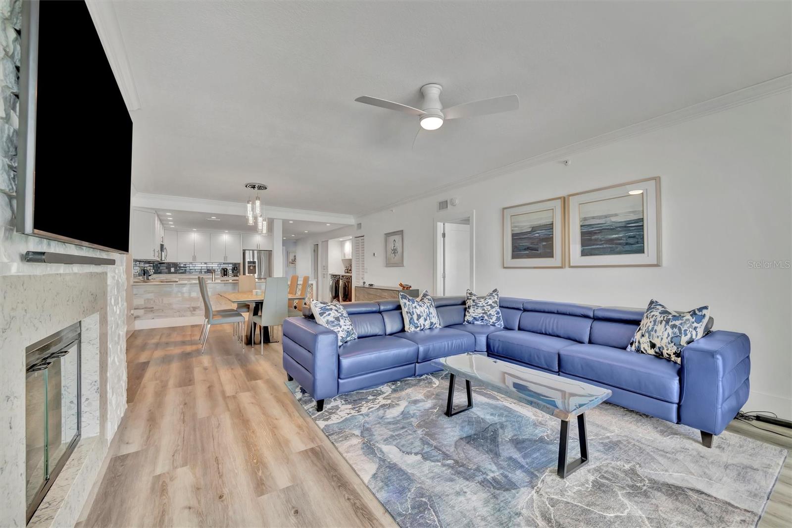 Image 29 of 74 For 1586 Gulf Boulevard 2401