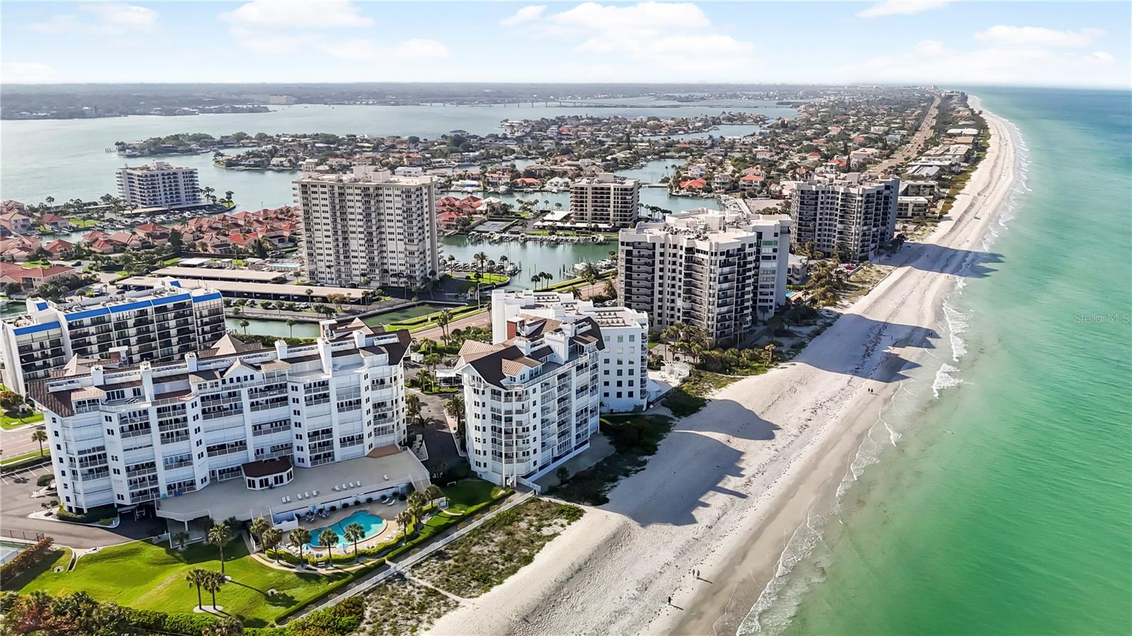 Image 3 of 74 For 1586 Gulf Boulevard 2401