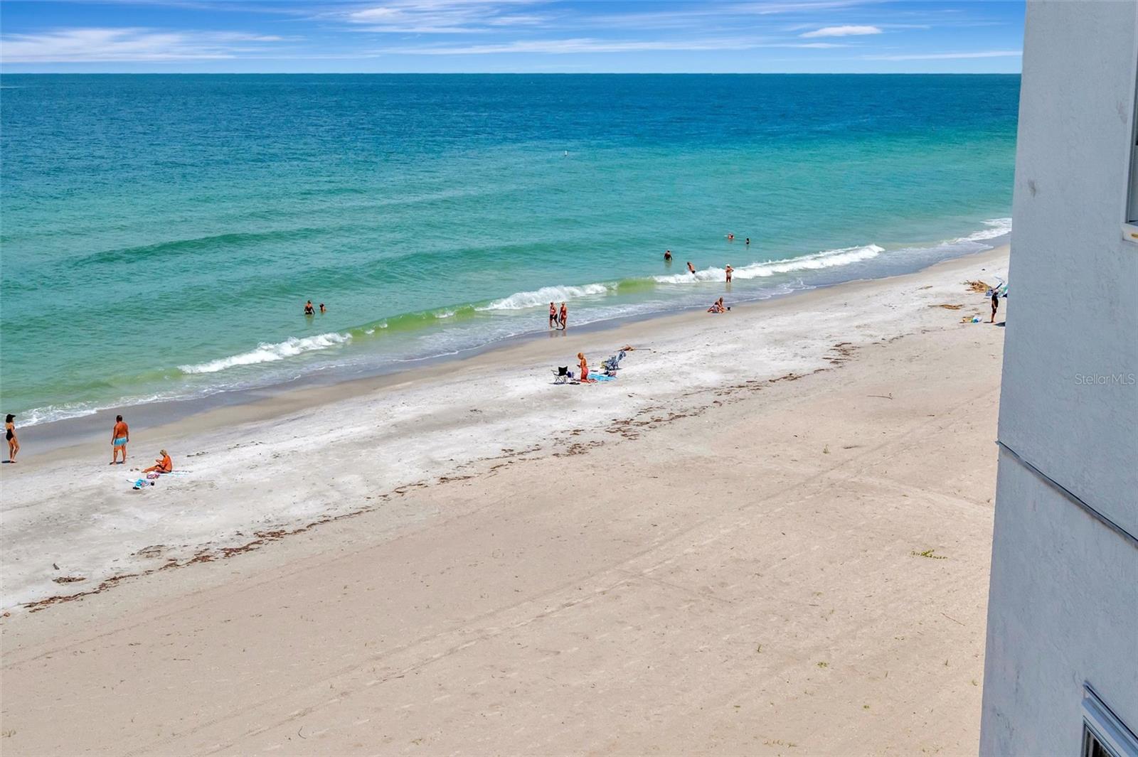 Image 35 of 74 For 1586 Gulf Boulevard 2401
