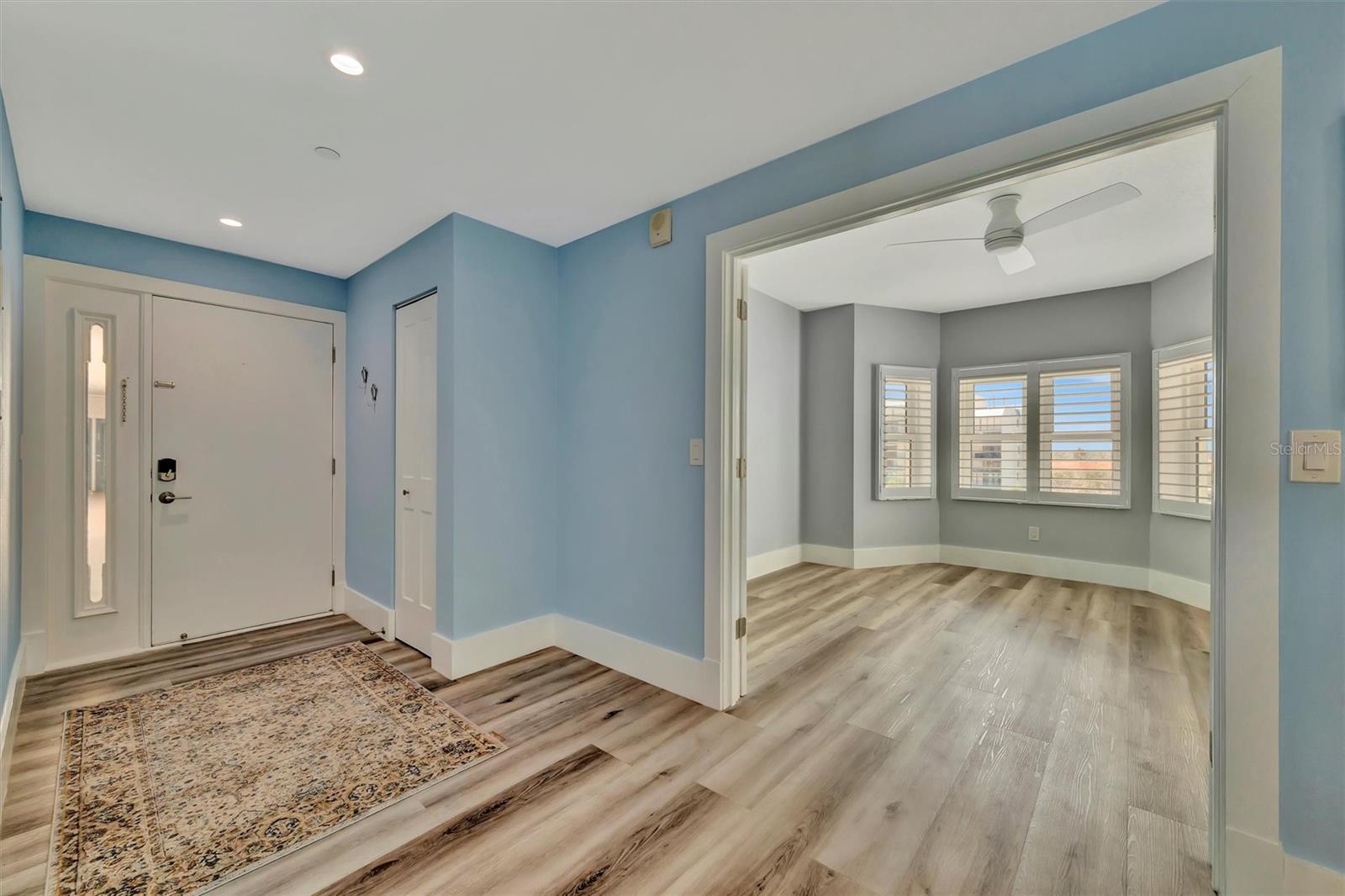 Image 64 of 74 For 1586 Gulf Boulevard 2401