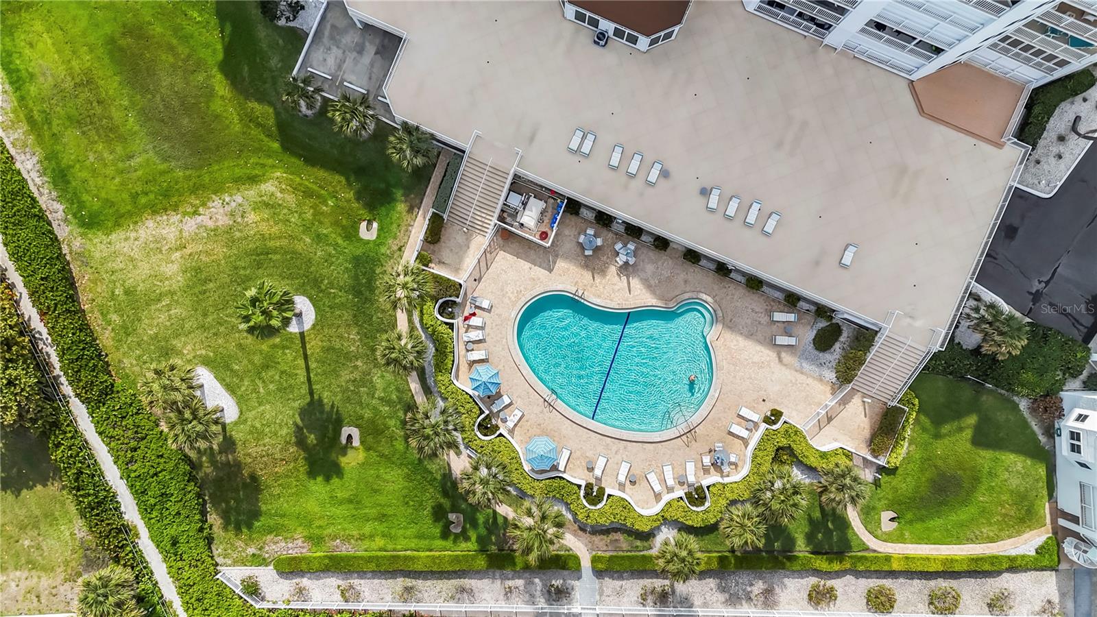 Image 70 of 74 For 1586 Gulf Boulevard 2401
