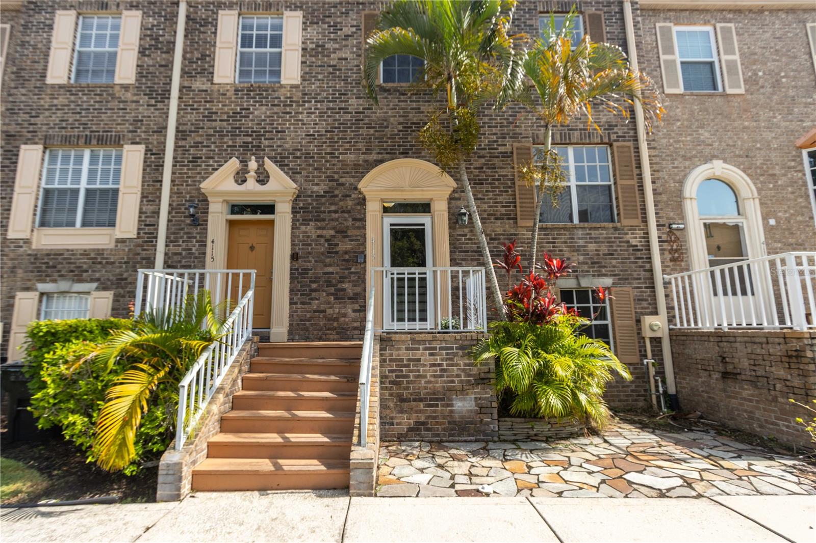 Details for 4117 Daventry Lane, PALM HARBOR, FL 34685
