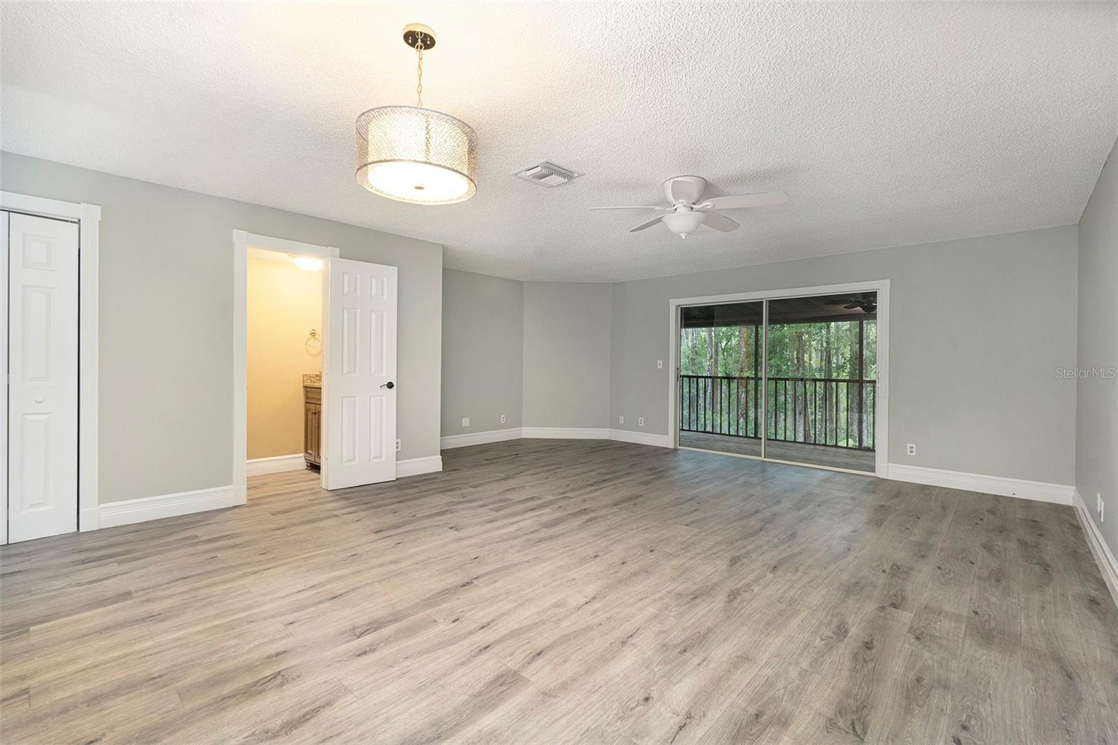 Image 11 of 87 For 4117 Daventry Lane