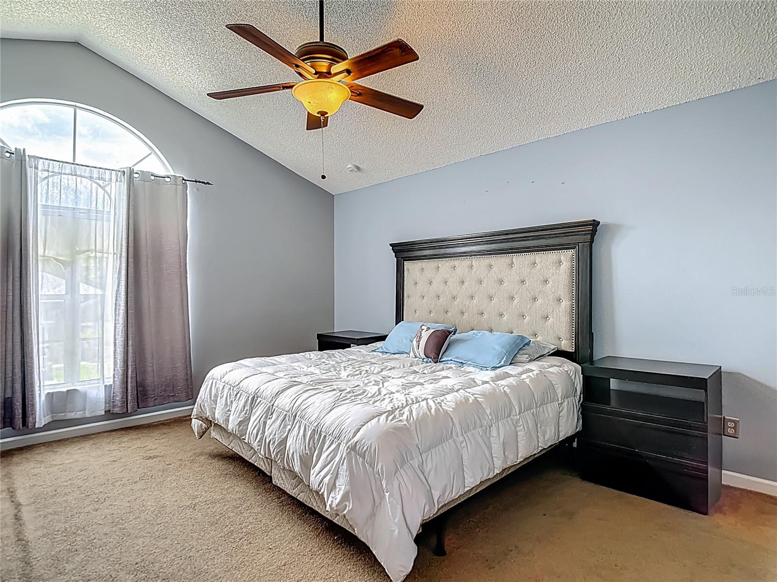 Image 38 of 61 For 9707 Kings Canyon Place