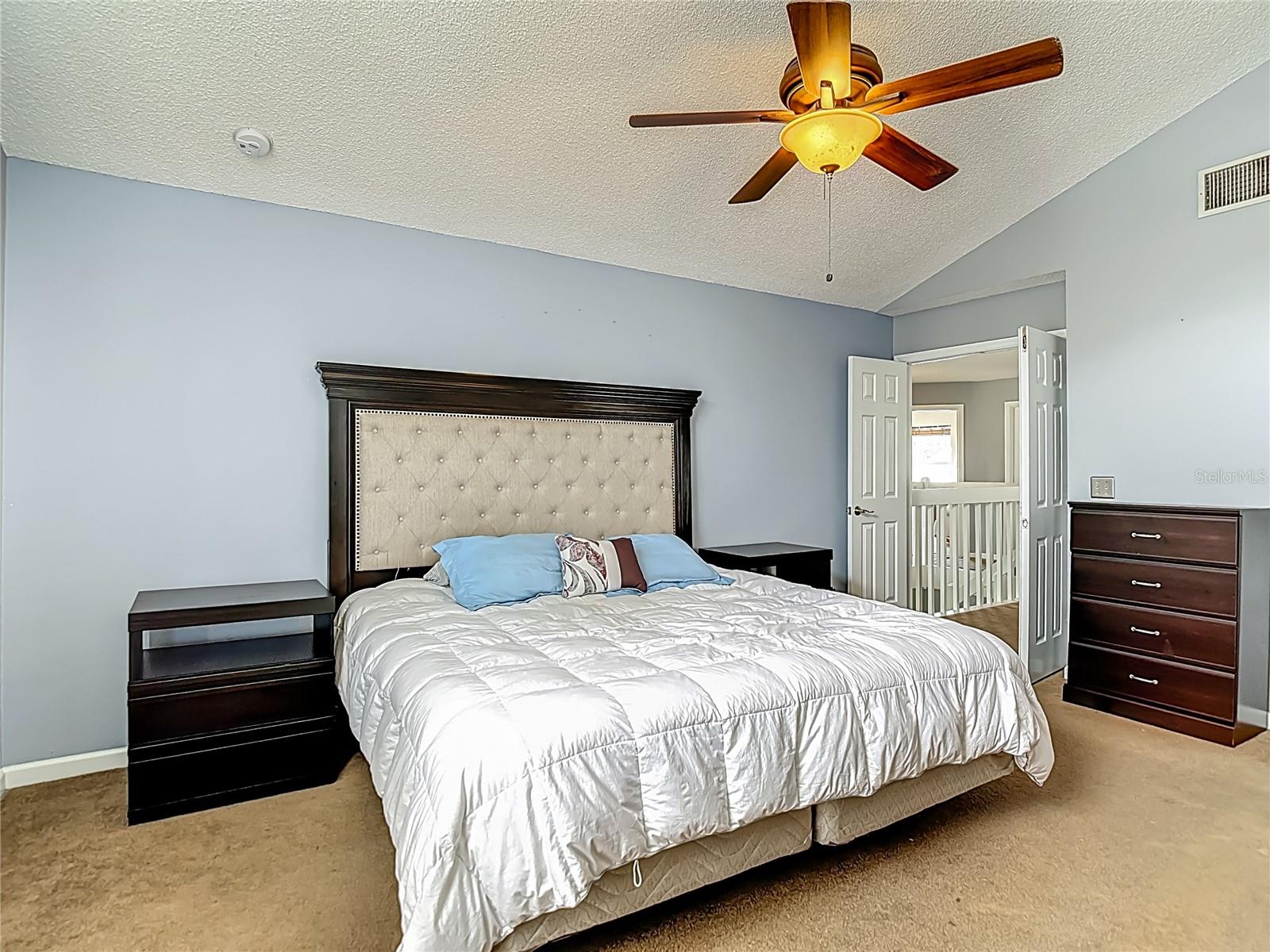 Image 39 of 61 For 9707 Kings Canyon Place