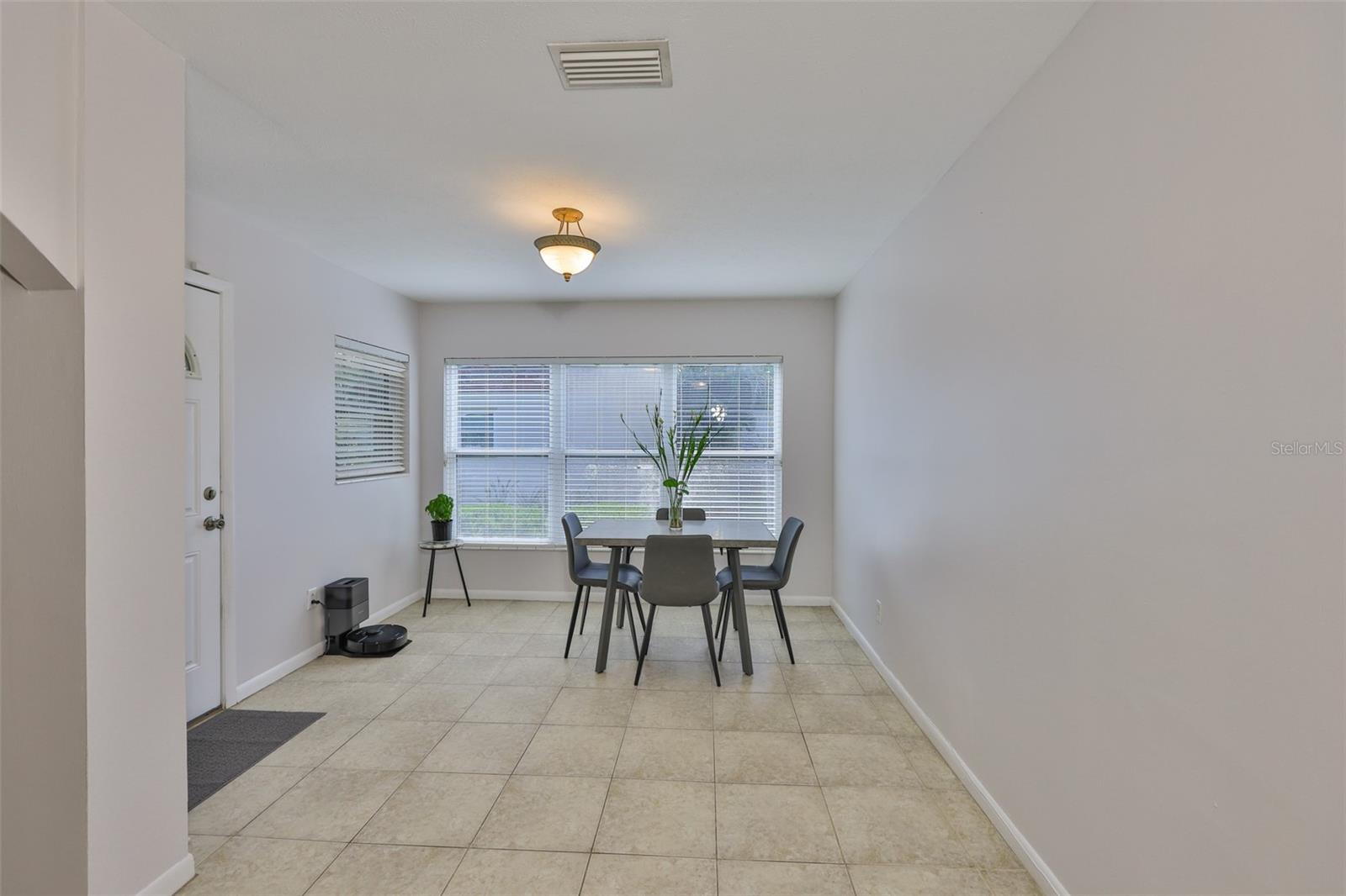Image 21 of 54 For 1708 Pond Lake Drive