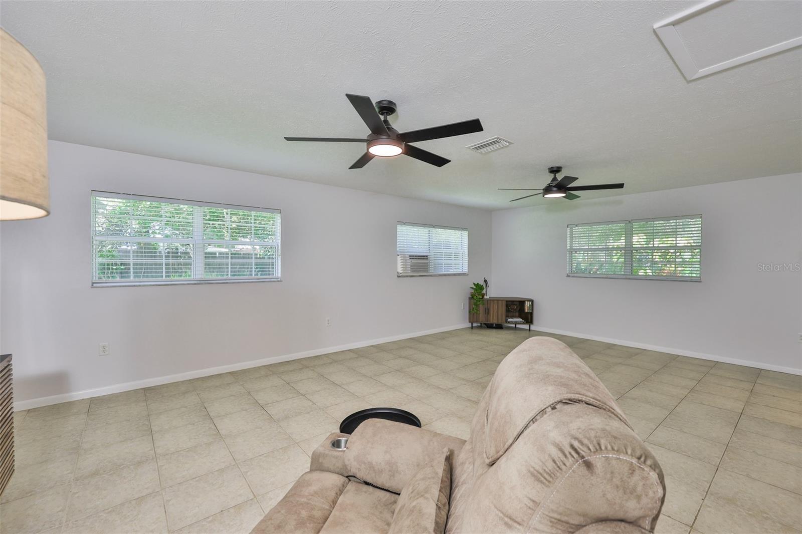 Image 30 of 54 For 1708 Pond Lake Drive
