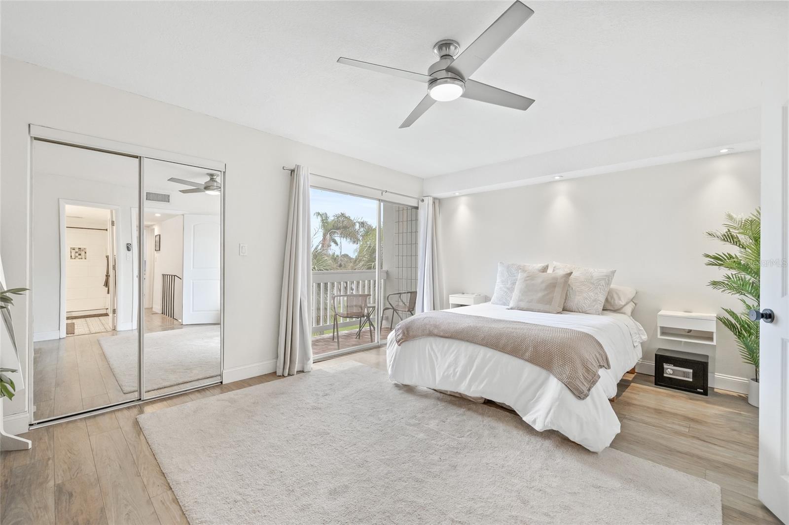 Image 17 of 36 For 2424 Tampa Bay Boulevard B211
