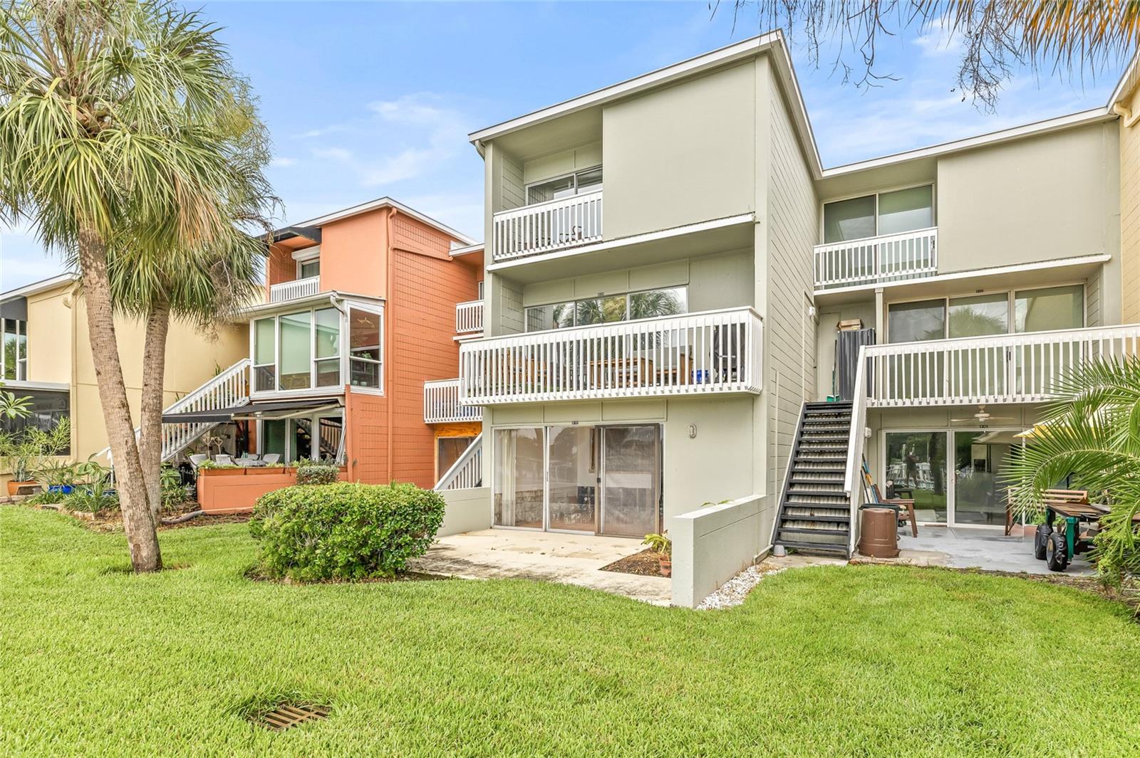 Image 29 of 36 For 2424 Tampa Bay Boulevard B211
