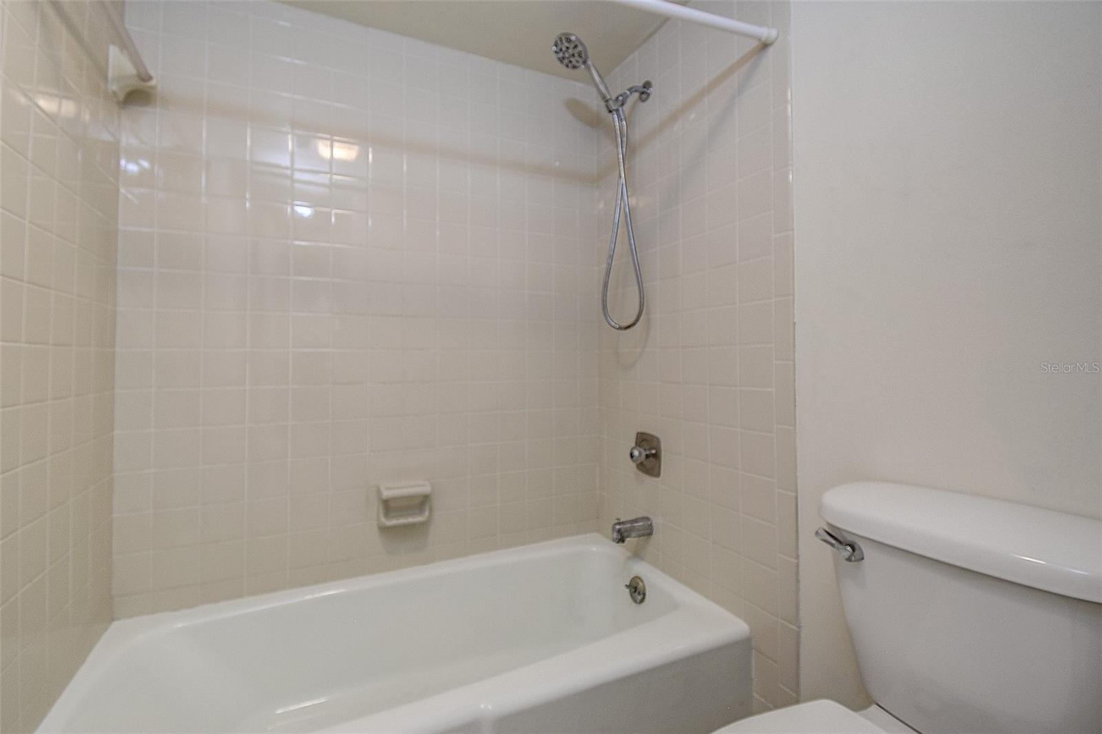 Image 16 of 36 For 5940 Pelican Bay Plaza S 406