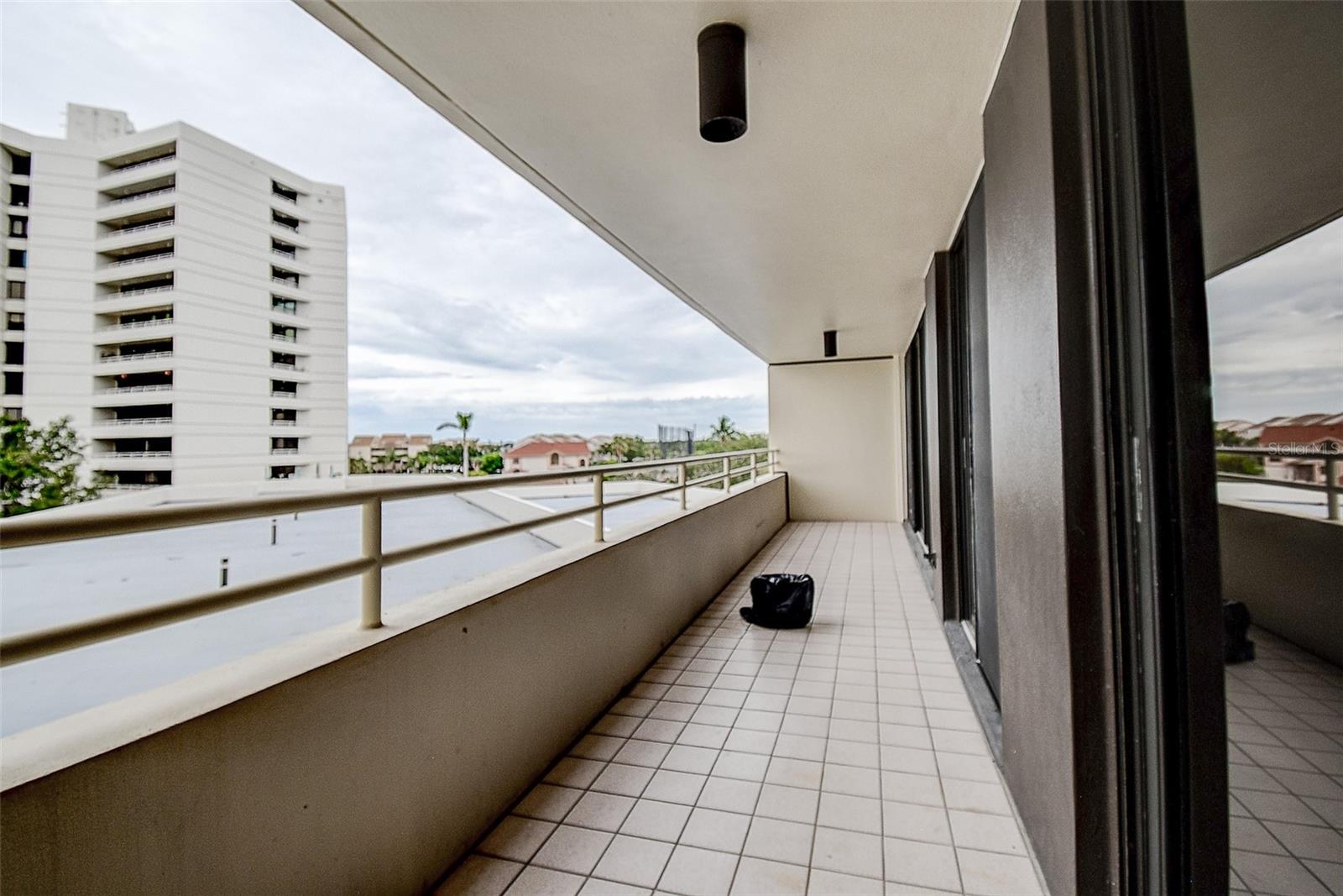 Image 25 of 36 For 5940 Pelican Bay Plaza S 406