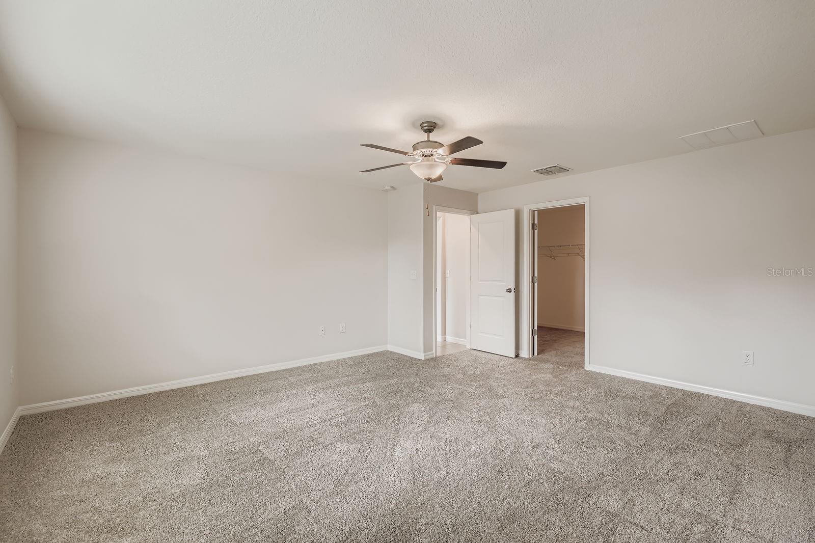 Image 18 of 28 For 917 Timeless Moss Drive
