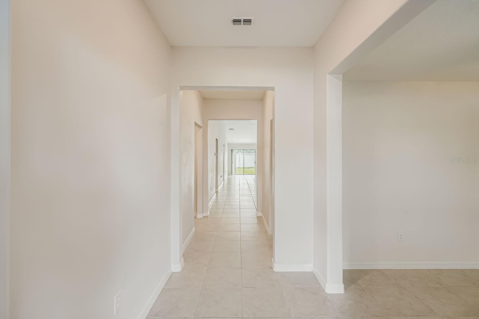 Image 5 of 28 For 917 Timeless Moss Drive