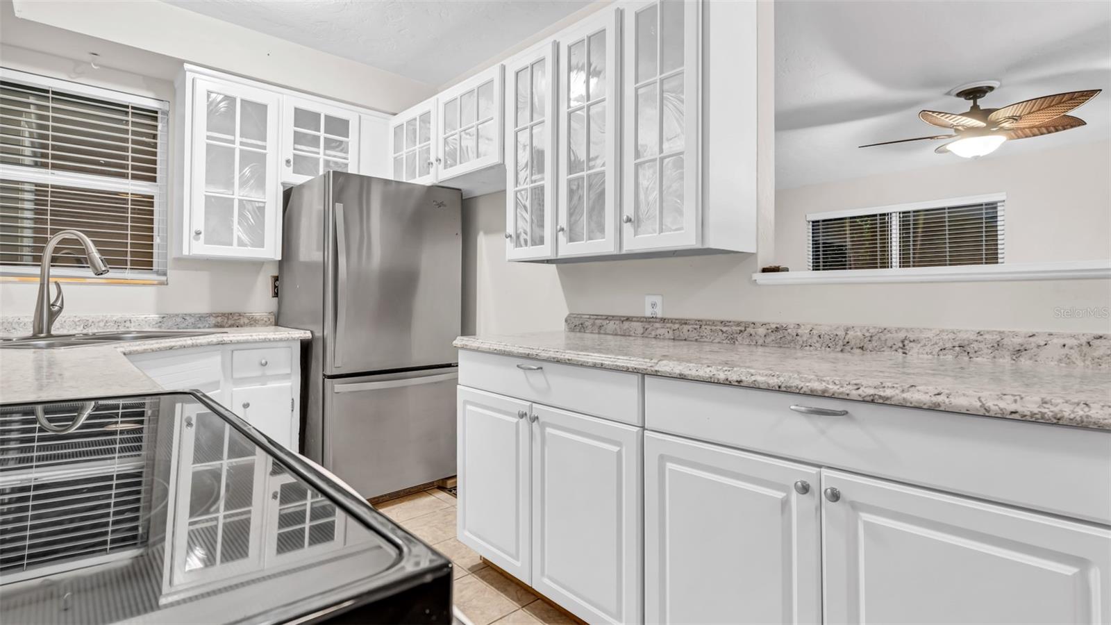 Image 6 of 28 For 527 31st Avenue N