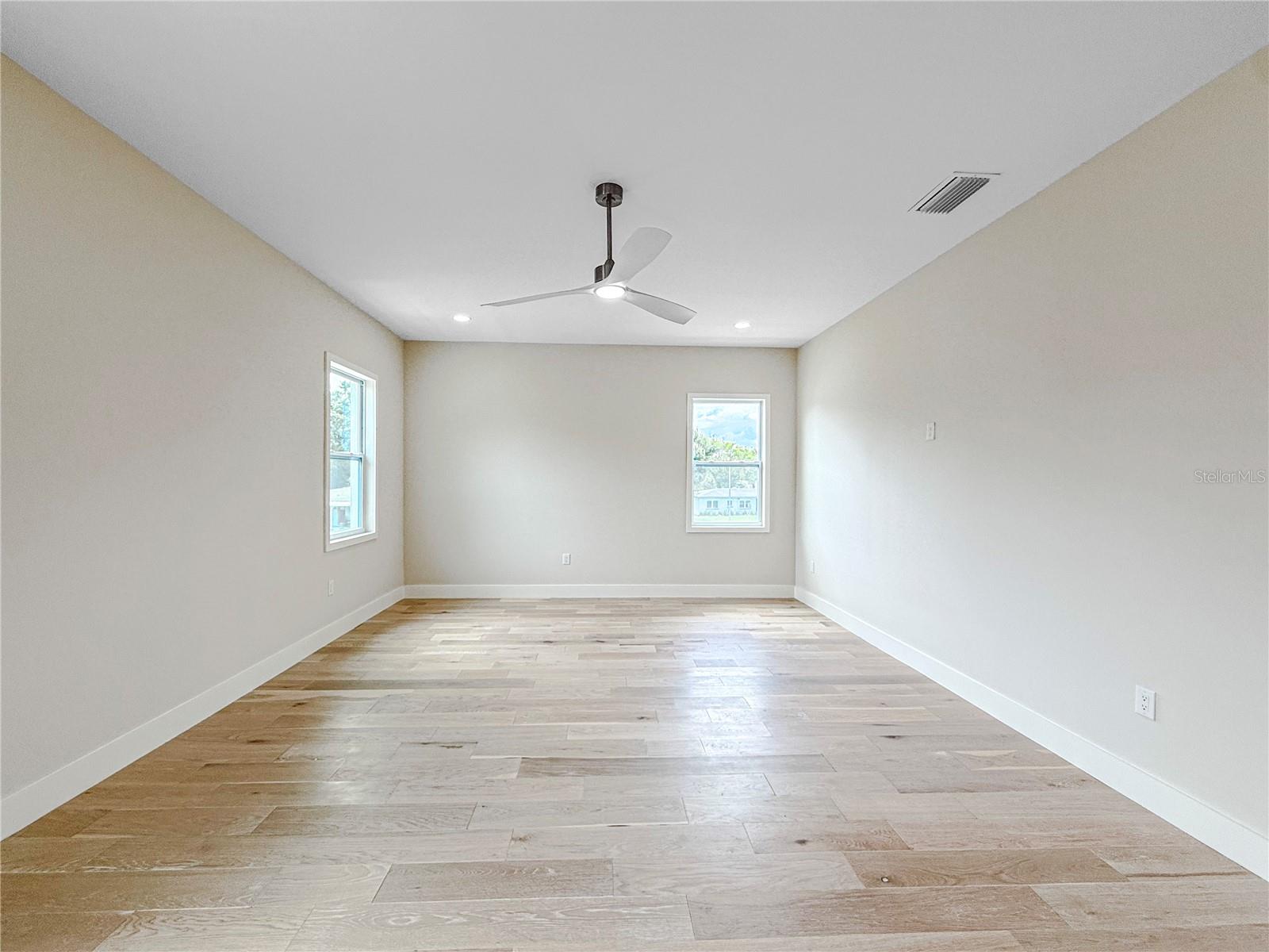 Image 25 of 89 For 1808 Erna Drive