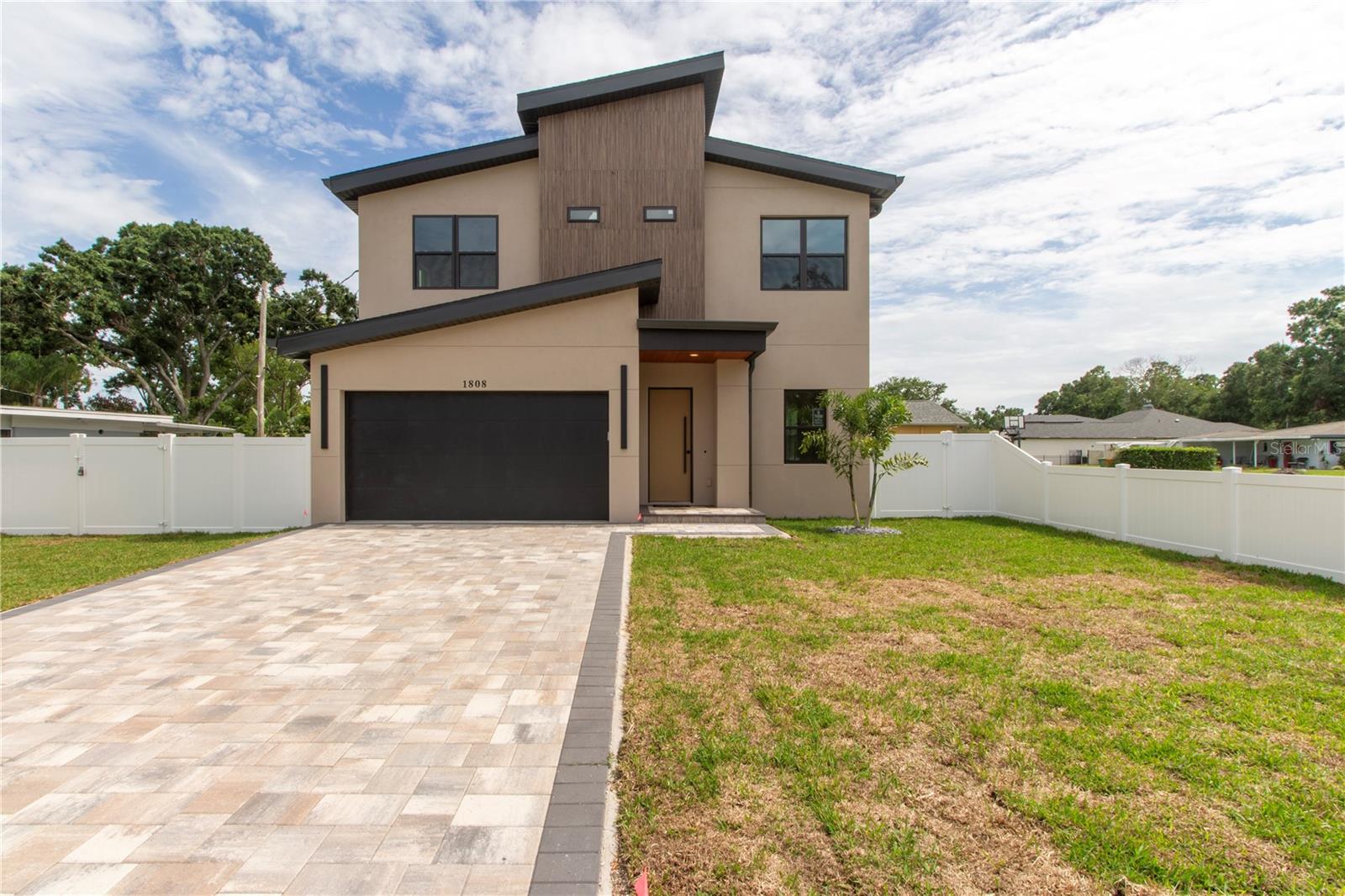Image 3 of 89 For 1808 Erna Drive