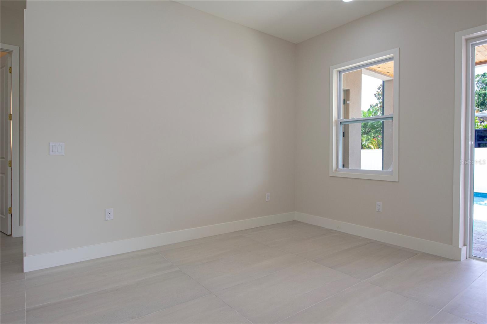 Image 40 of 89 For 1808 Erna Drive
