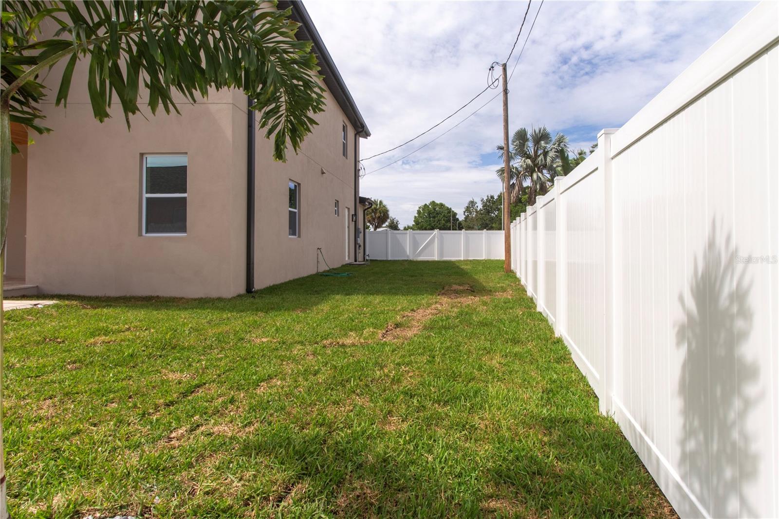 Image 6 of 89 For 1808 Erna Drive