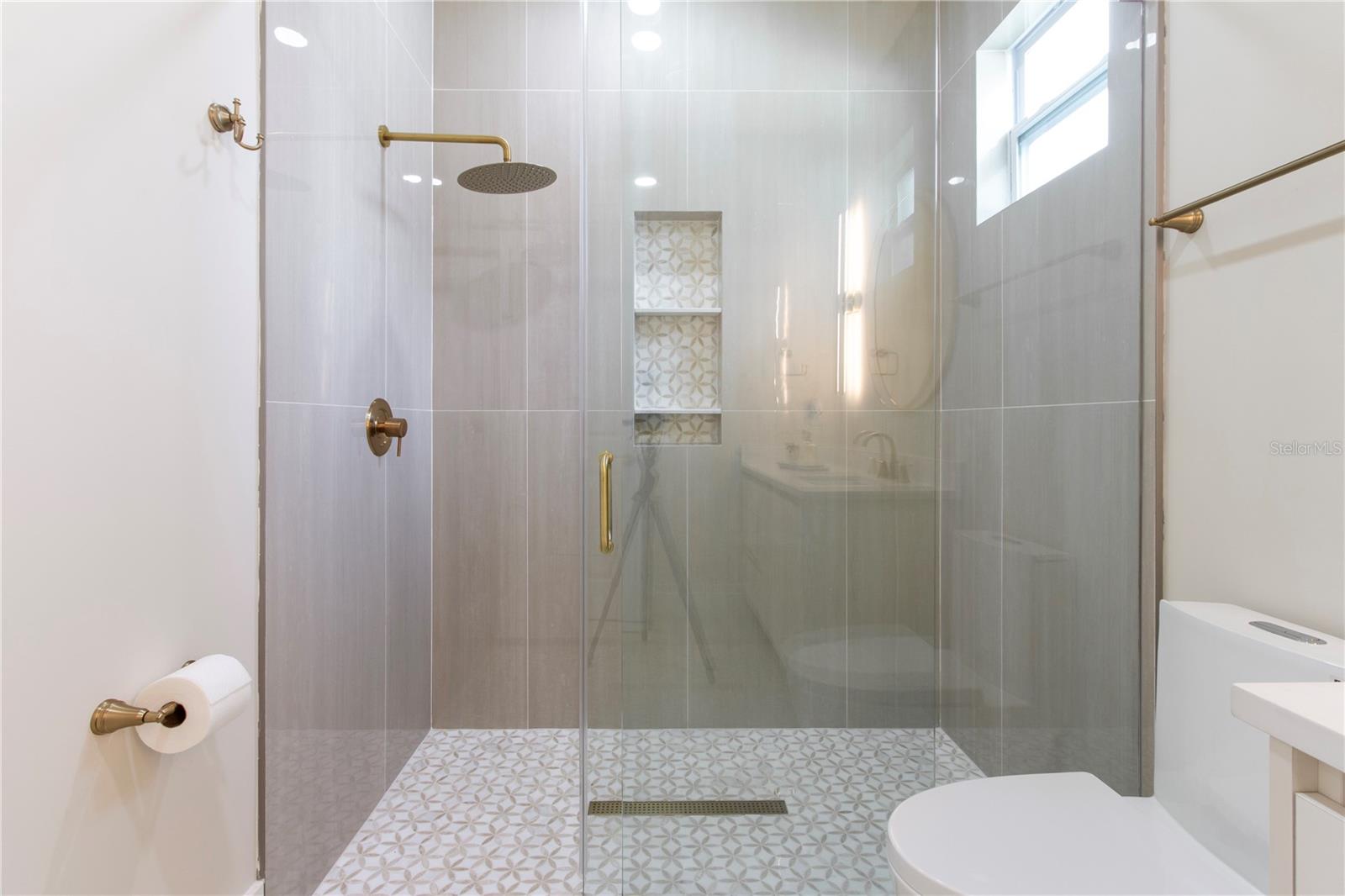 Image 65 of 89 For 1808 Erna Drive