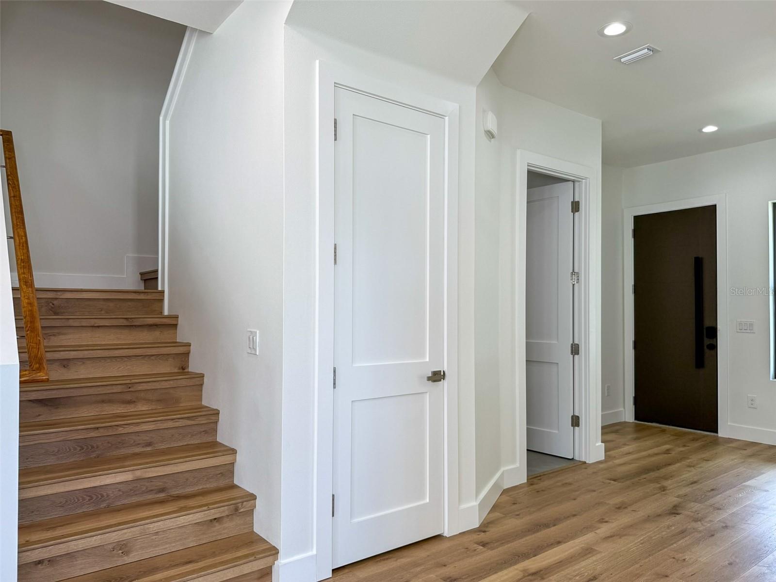 Image 18 of 40 For 2129 Pine Street 2