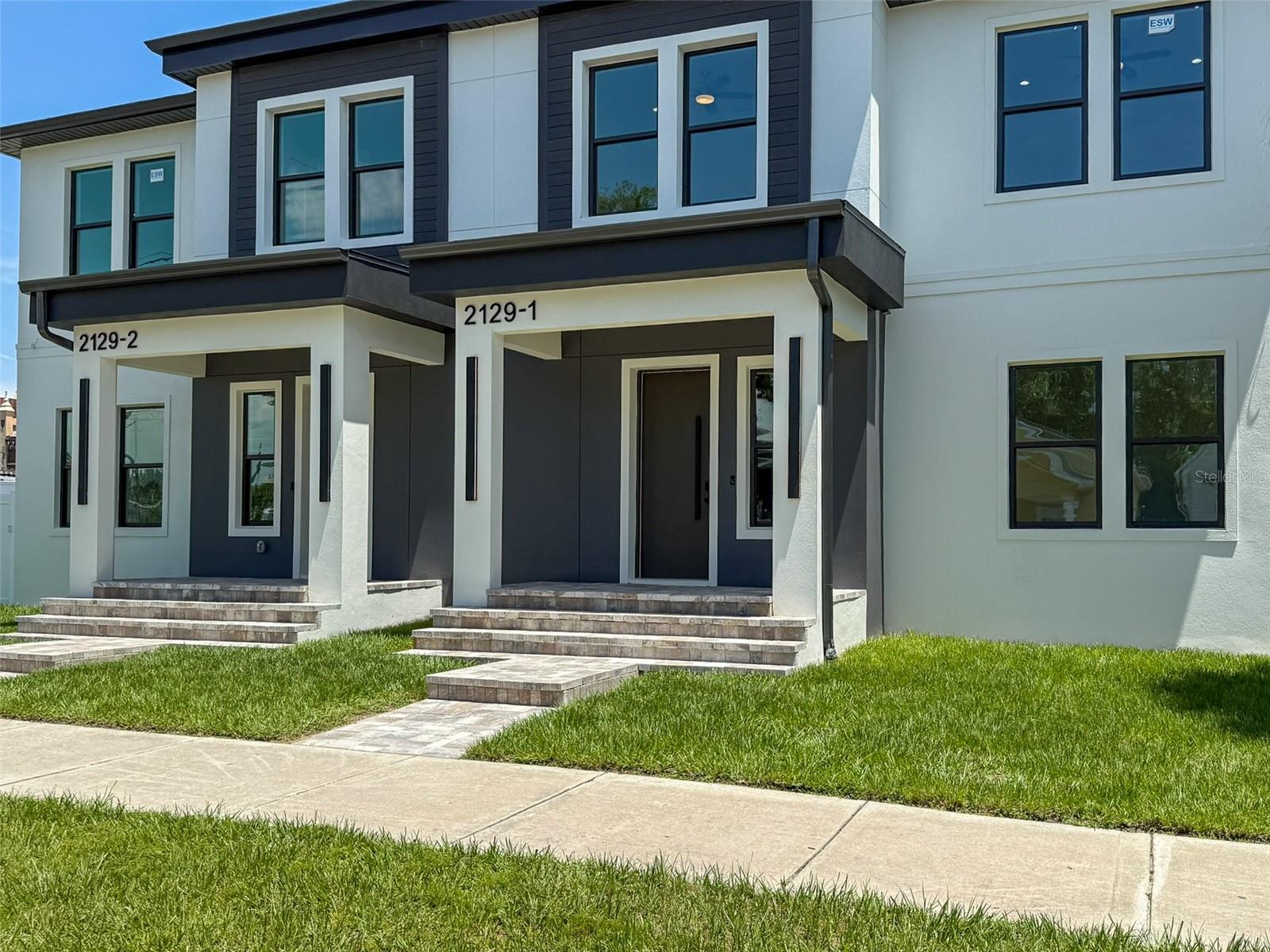 Image 3 of 36 For 2129 Pine Street 1