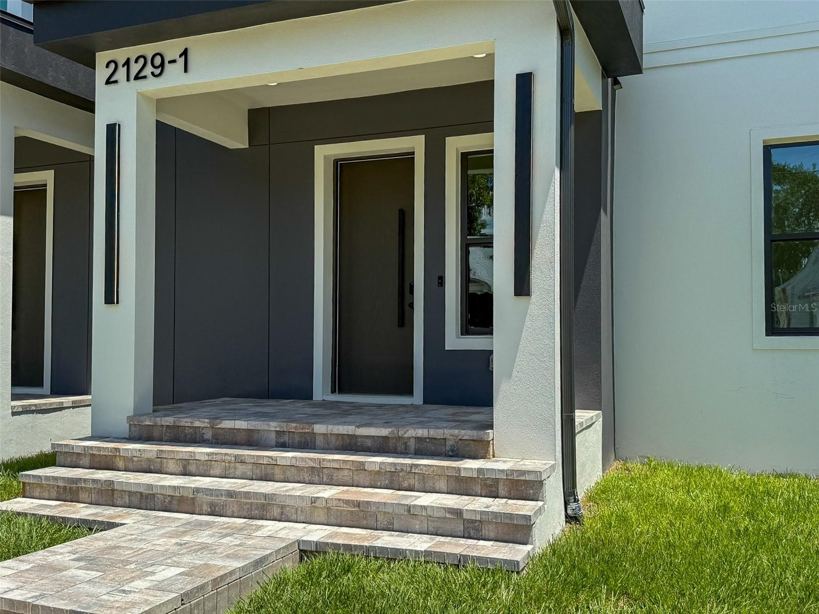 Image 4 of 36 For 2129 Pine Street 1
